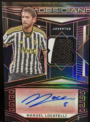 Manuel Locatelli - Obsidian Jersey Autograph #A-MLT