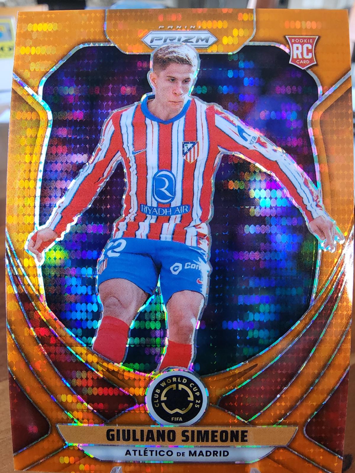 Giuliano Simeone - Prizm FIFA Club World Cup #22