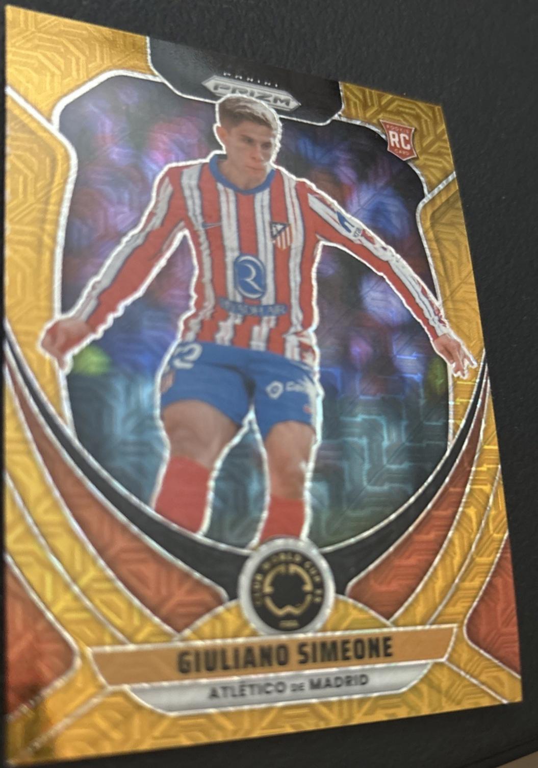 Giuliano Simeone - Prizm FIFA Club World Cup #22