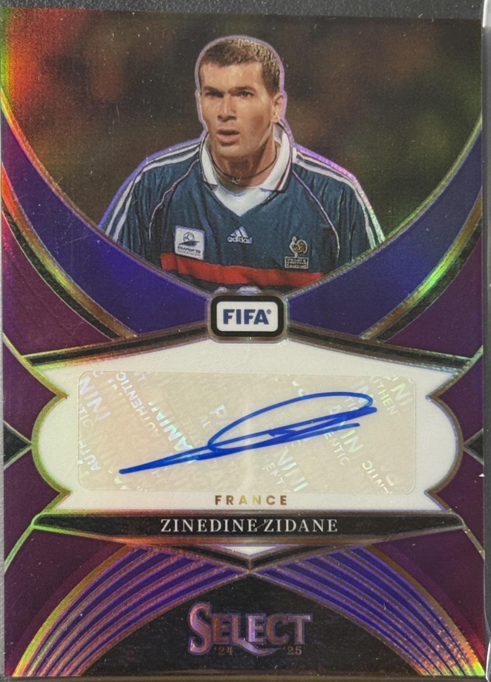 Zinedine Zidane - Select FIFA Select Signature #SS-ZZ