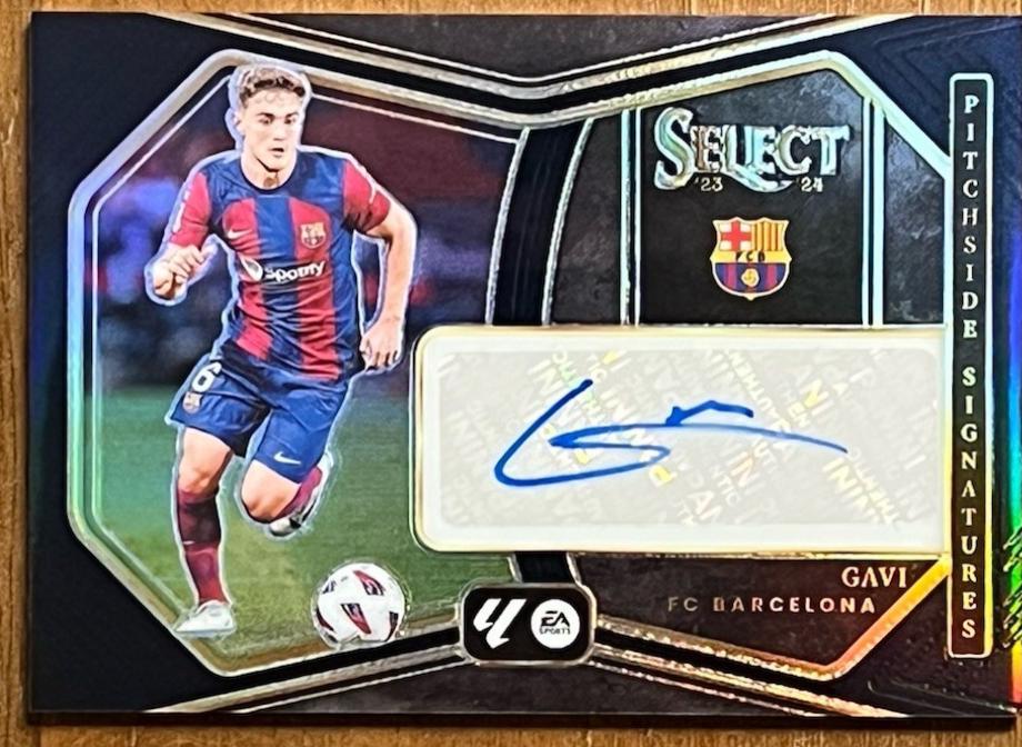 Gavi - Select La Liga Pitchside Signatures #PS-G