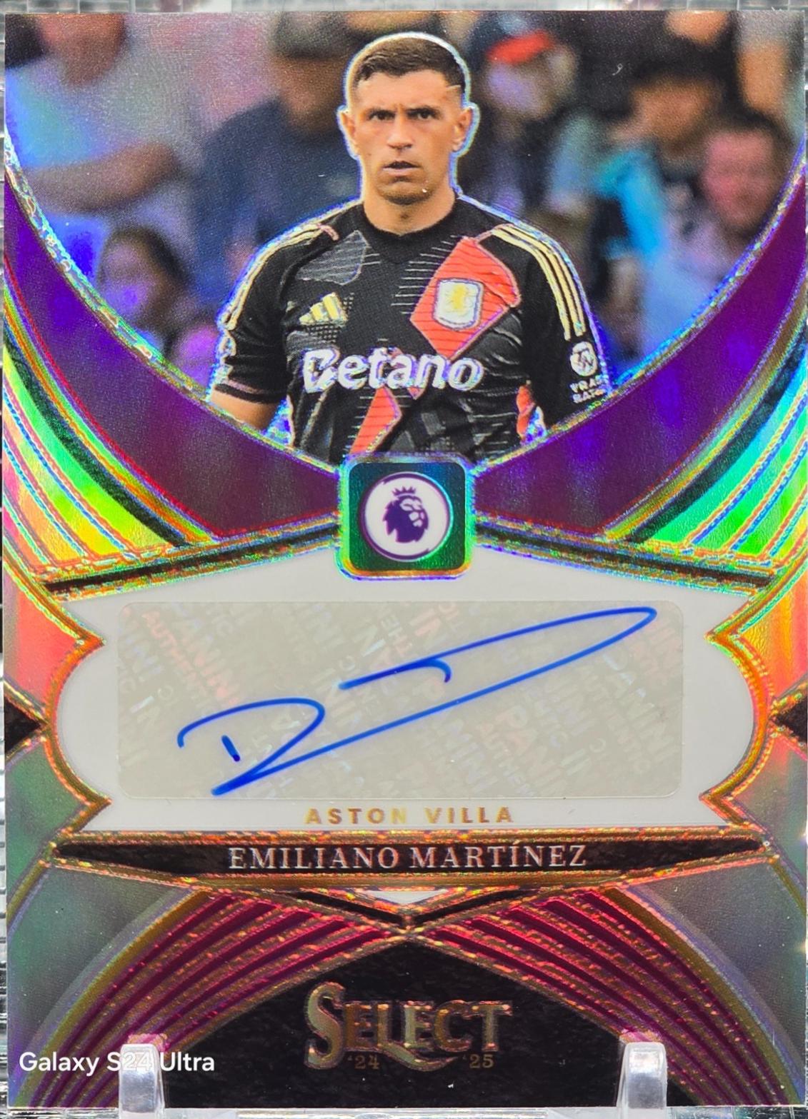 Emiliano Martinez - Select Premier League Select Signature #24