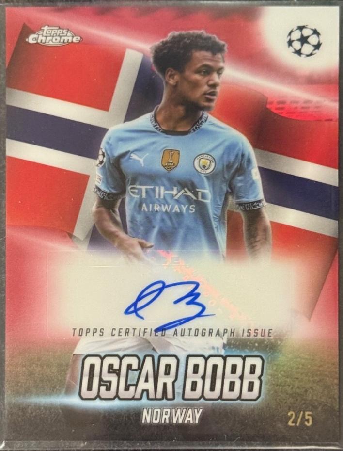Oscar Bobb - Chrome UEFA Global Attractions Autograph #GLA-OB