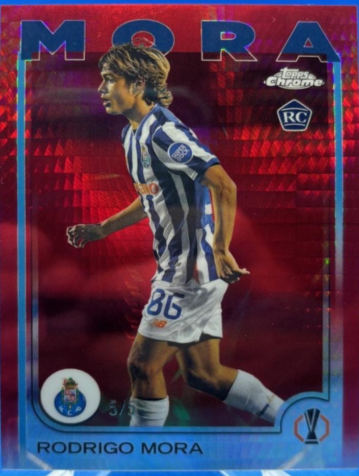 Rodrigo Mora - Chrome UEFA #137