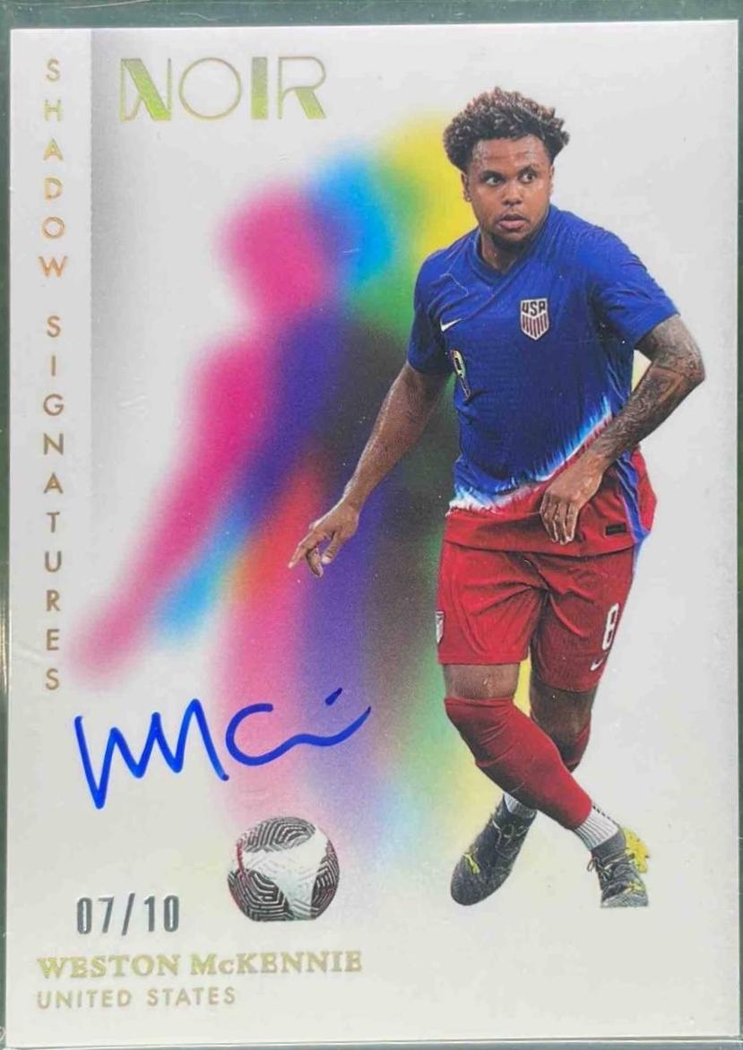 Weston McKennie - Noir Shadow Signature #30
