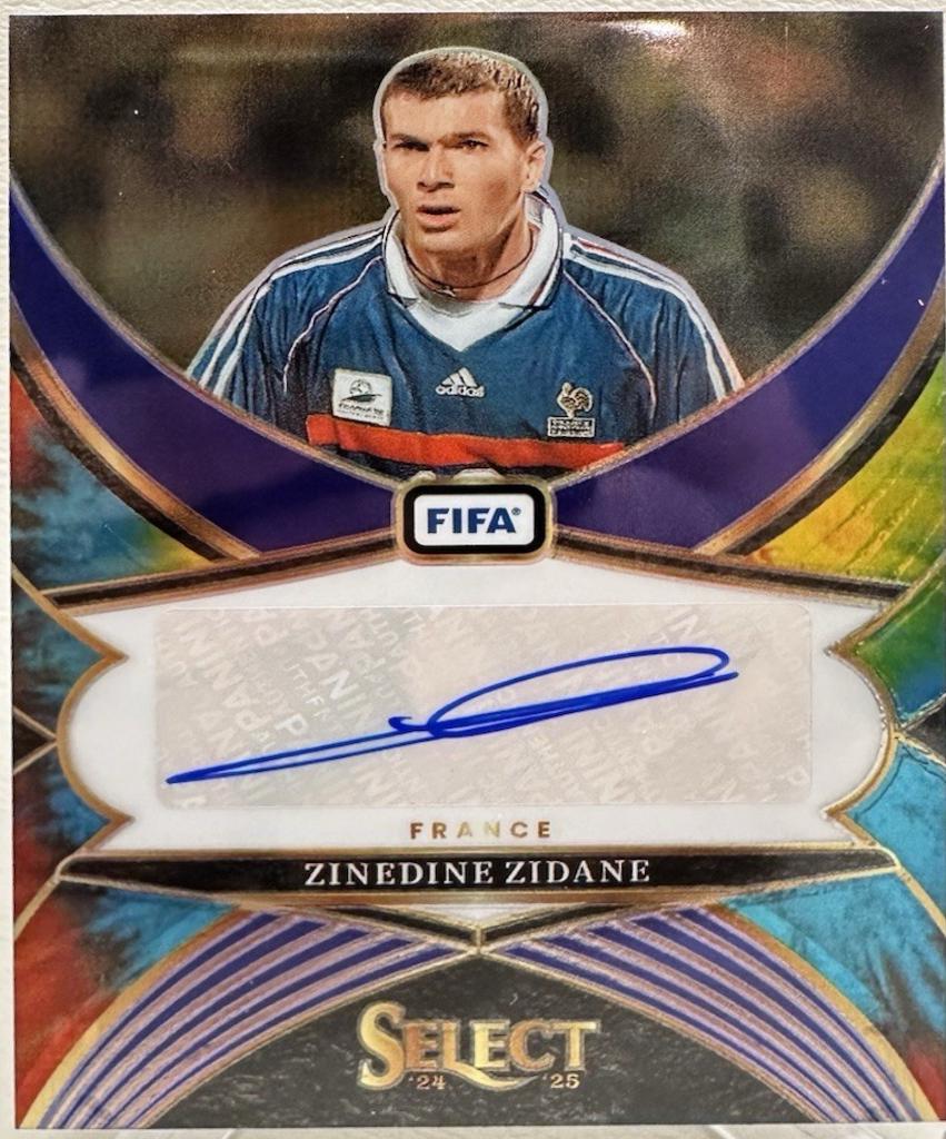 Zinedine Zidane - Select FIFA Select Signature #SS-ZZ