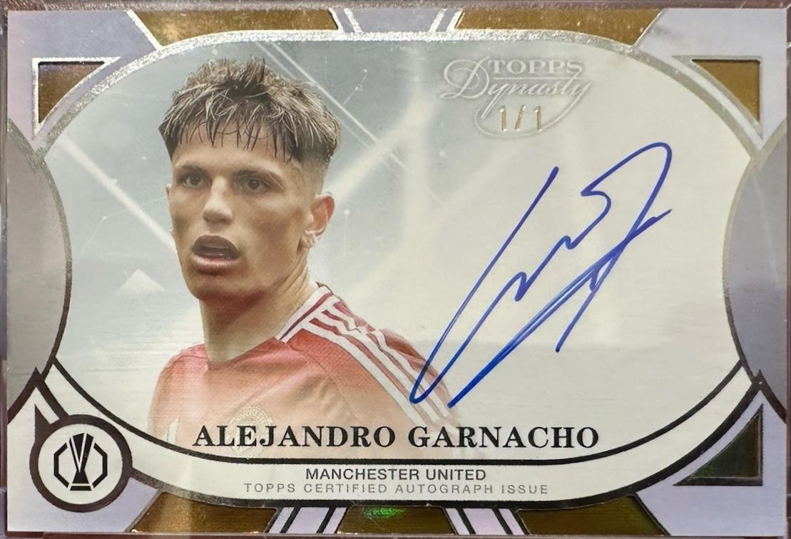 Alejandro Garnacho - Dynasty UEFA Autograph #DAV-GA4