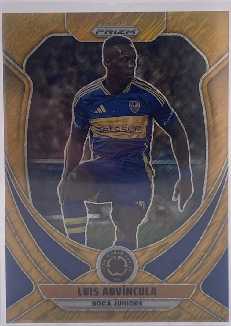 Luis Advincula - Prizm FIFA Club World Cup #35