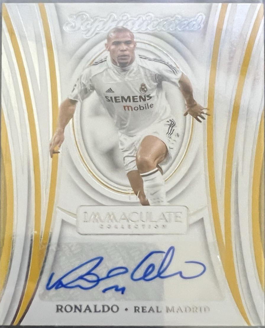 Ronaldo - Immaculate Sophisticated Signature #15
