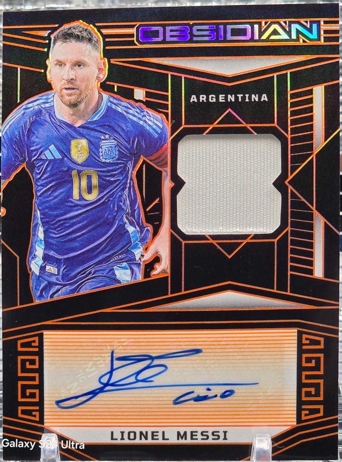 Lionel Messi - Obsidian Jersey Autograph #JA-LM