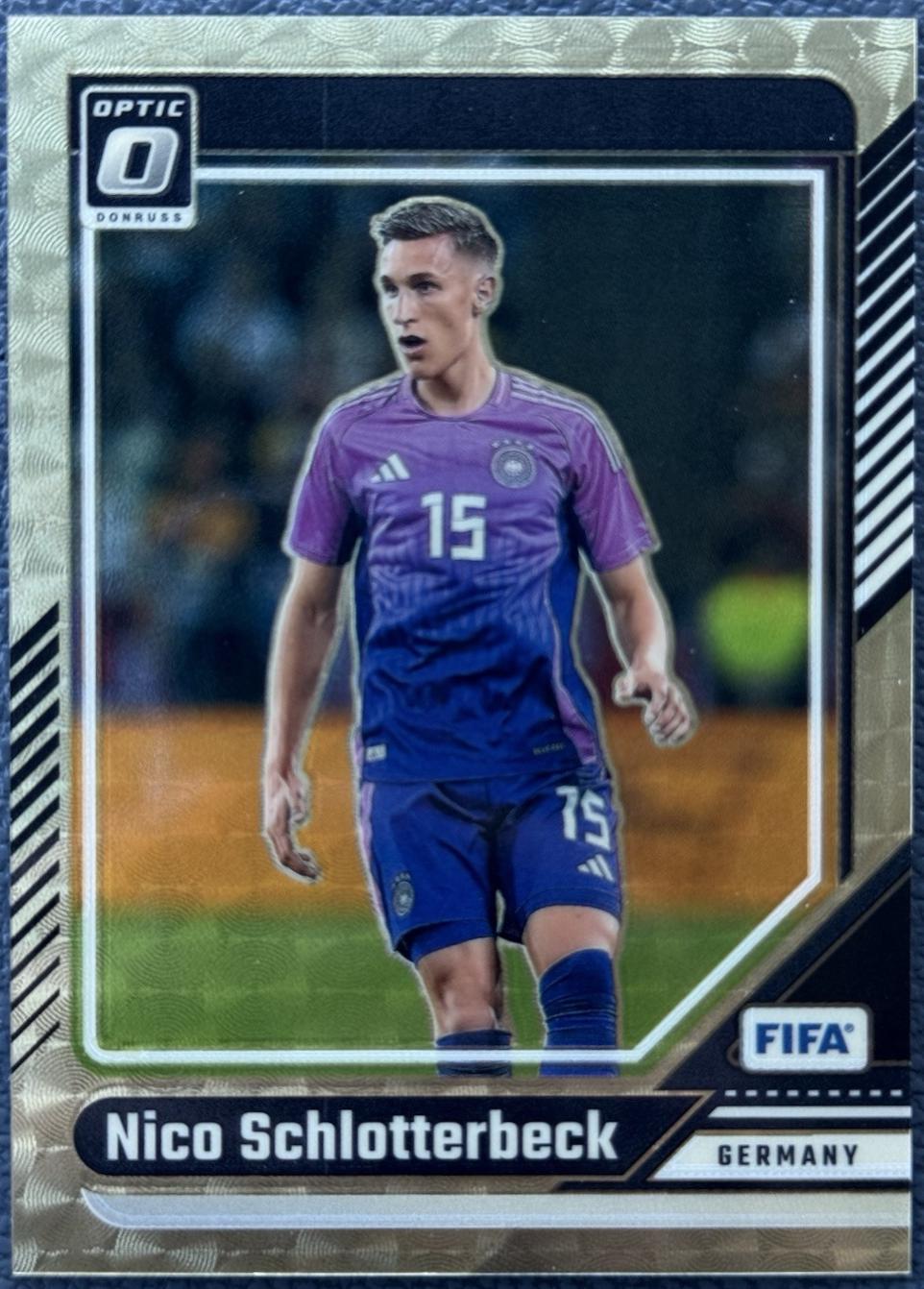 Nico Schlotterbeck - Donruss #130