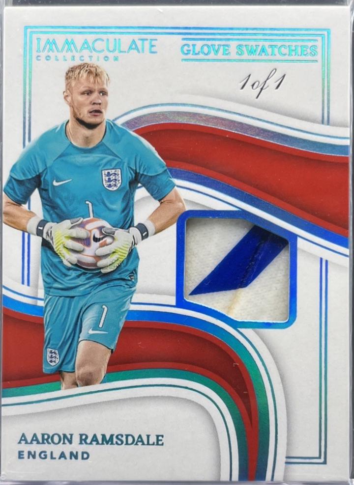 Aaron Ramsdale - Immaculate Glove Swatch #GS-AR