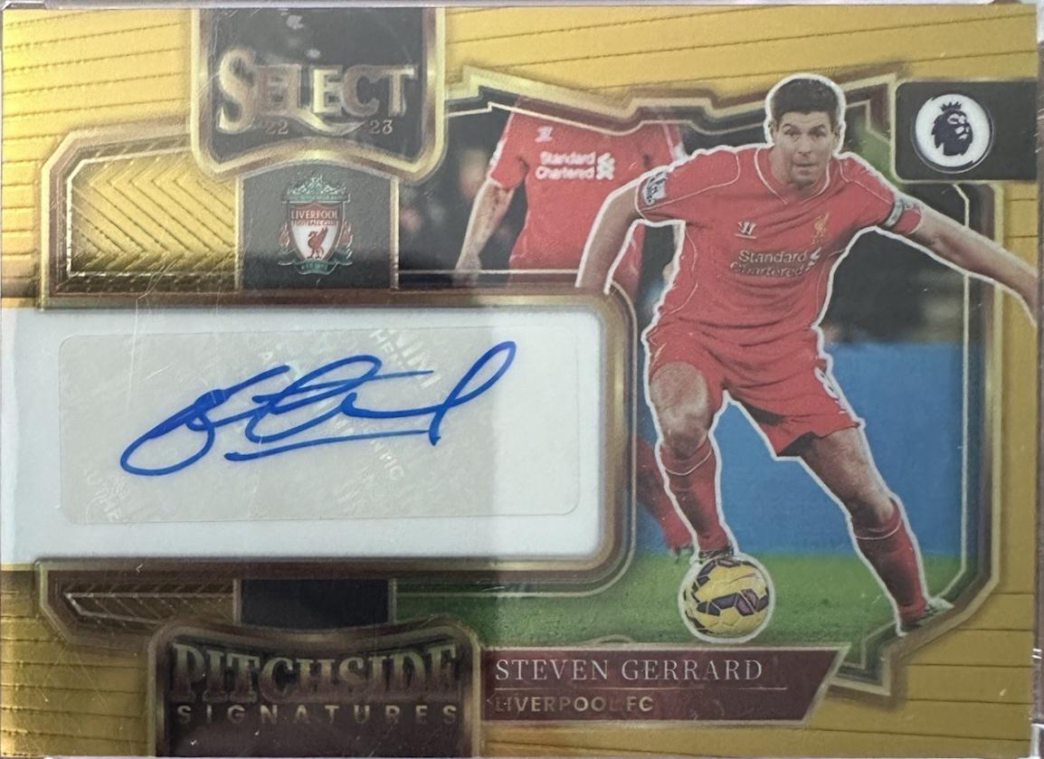 Steven Gerrard - Select Premier League Pitchside Signatures #PS-SG