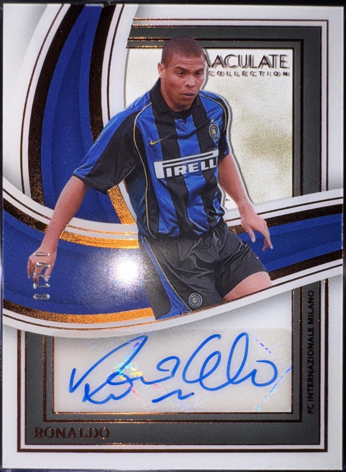 Ronaldo - Immaculate Shadowbox Signature #SS-R