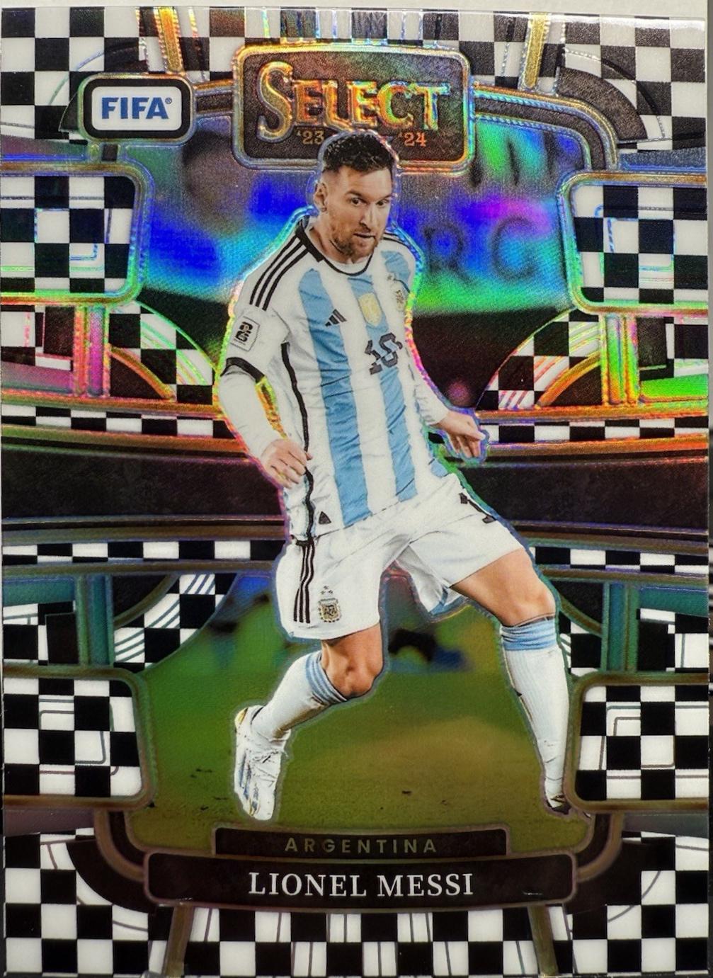 Lionel Messi - Select FIFA #75