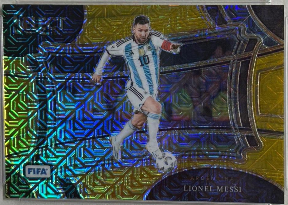 Lionel Messi - Select FIFA #221