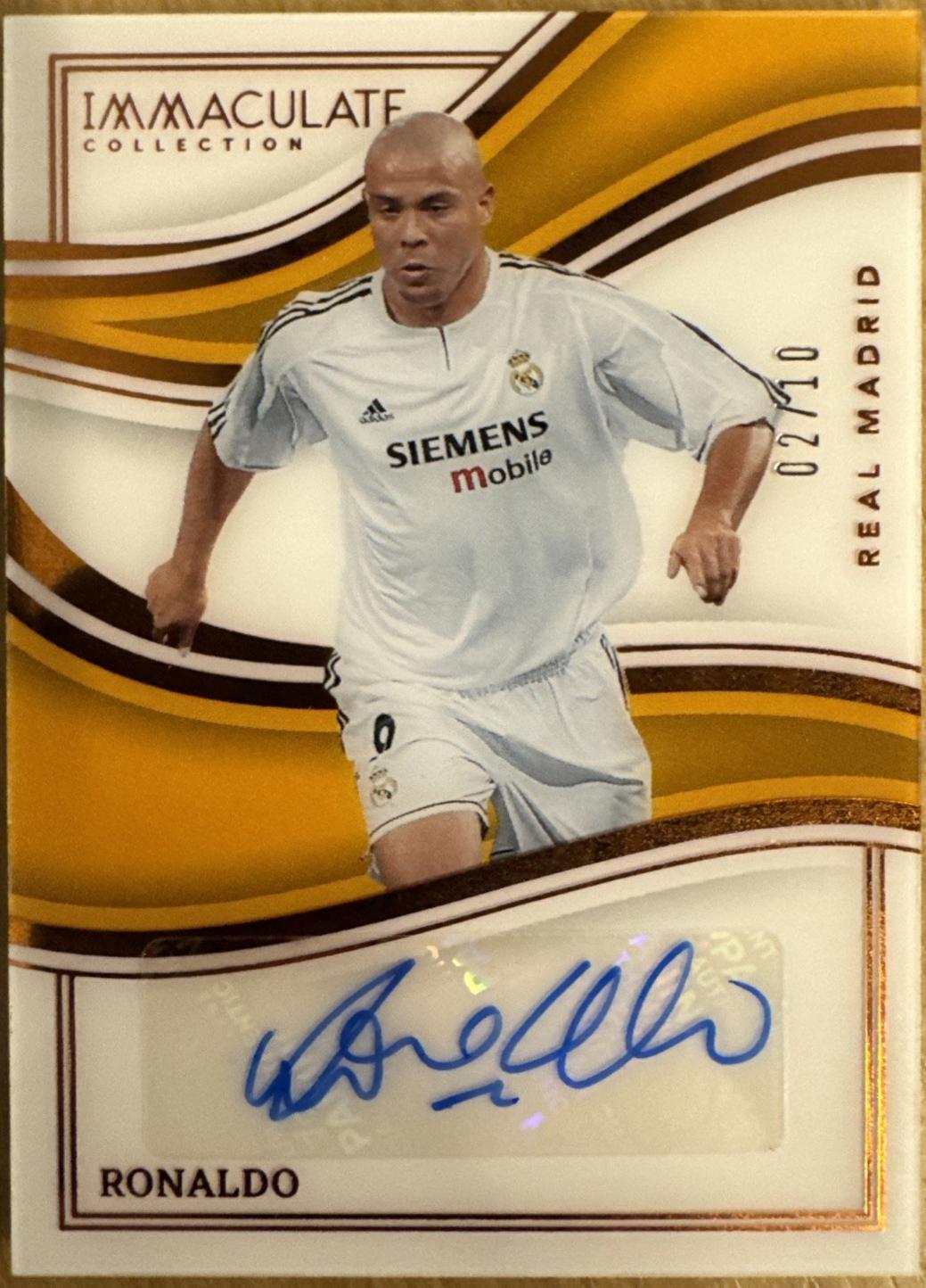 Ronaldo - Immaculate Autograph #IA-R